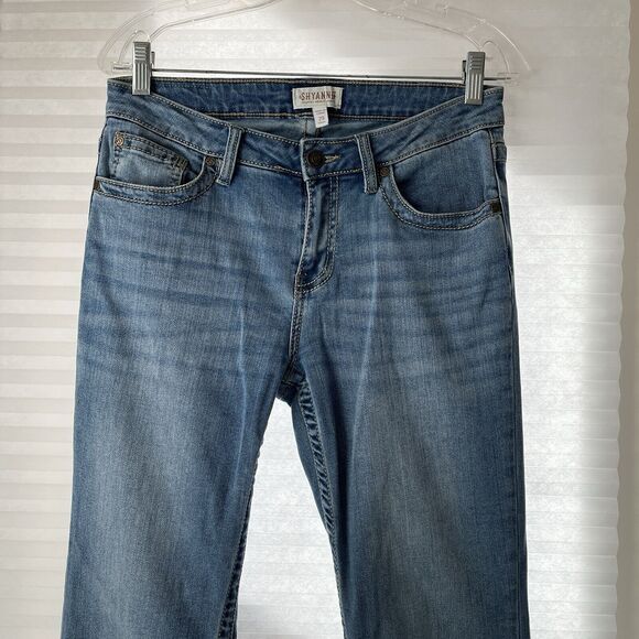 Shyanne Country Denim Jeans Flap Embroidered Back Pockets flare leg size 29short - Picture 2 of 6